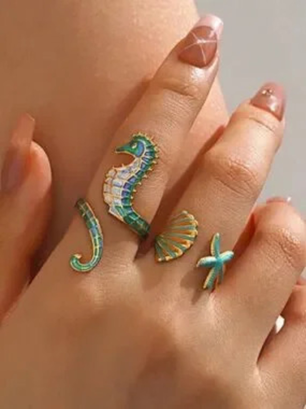 Gold Turquoise Seahorse & Sea Shell Ring Set - Picture 3 of 5